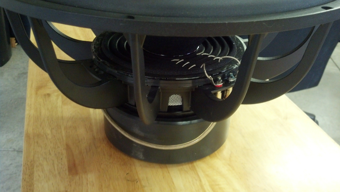 Data-Bass: Subwoofer Measurements